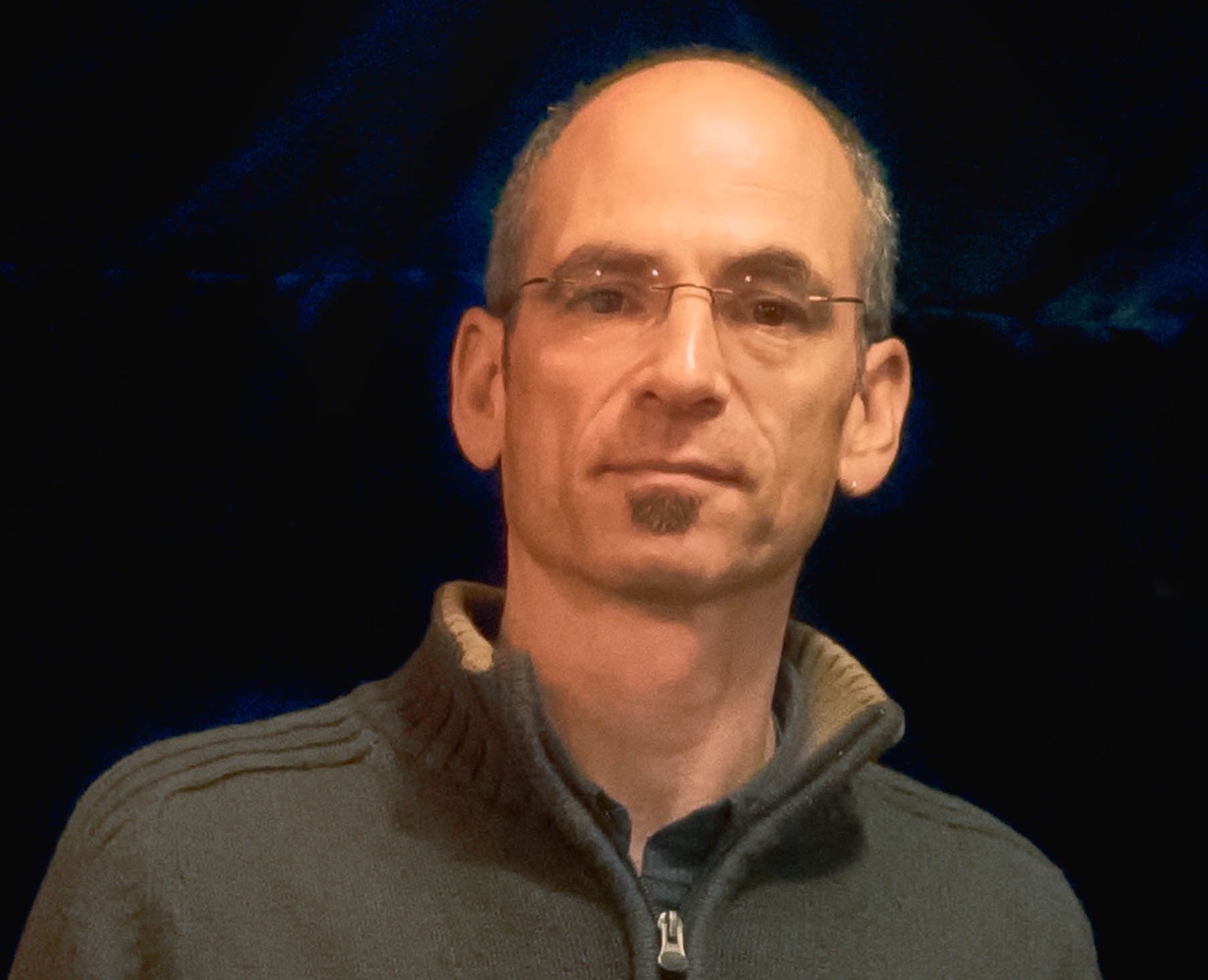 Portrait of Larry Skoller